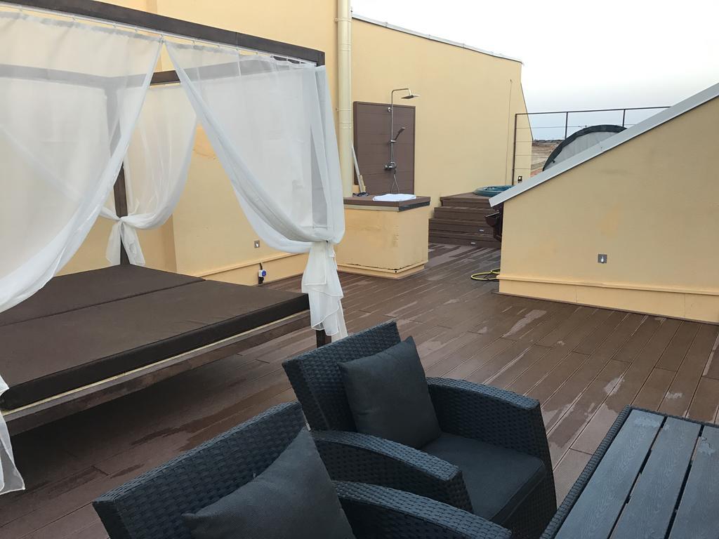 Scandik Apartment Terrace Poltava Kültér fotó